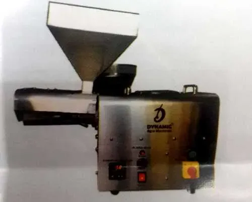 Mini Commercial Oil Press Machine In Varanasi